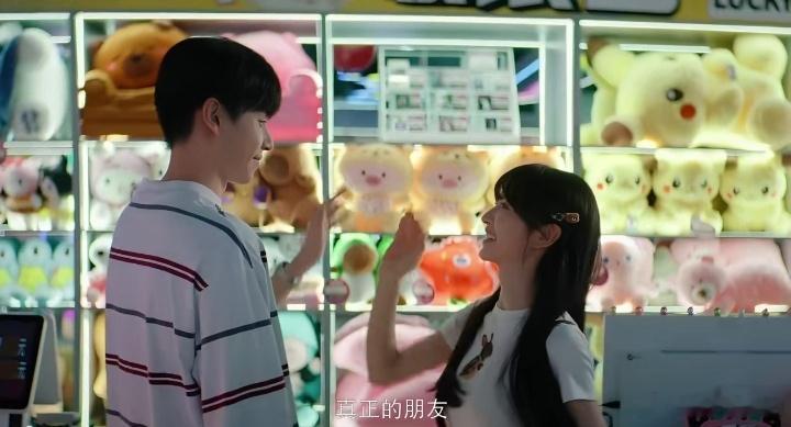 天才女友 提档期待田曦薇，期待现偶里的田曦薇 