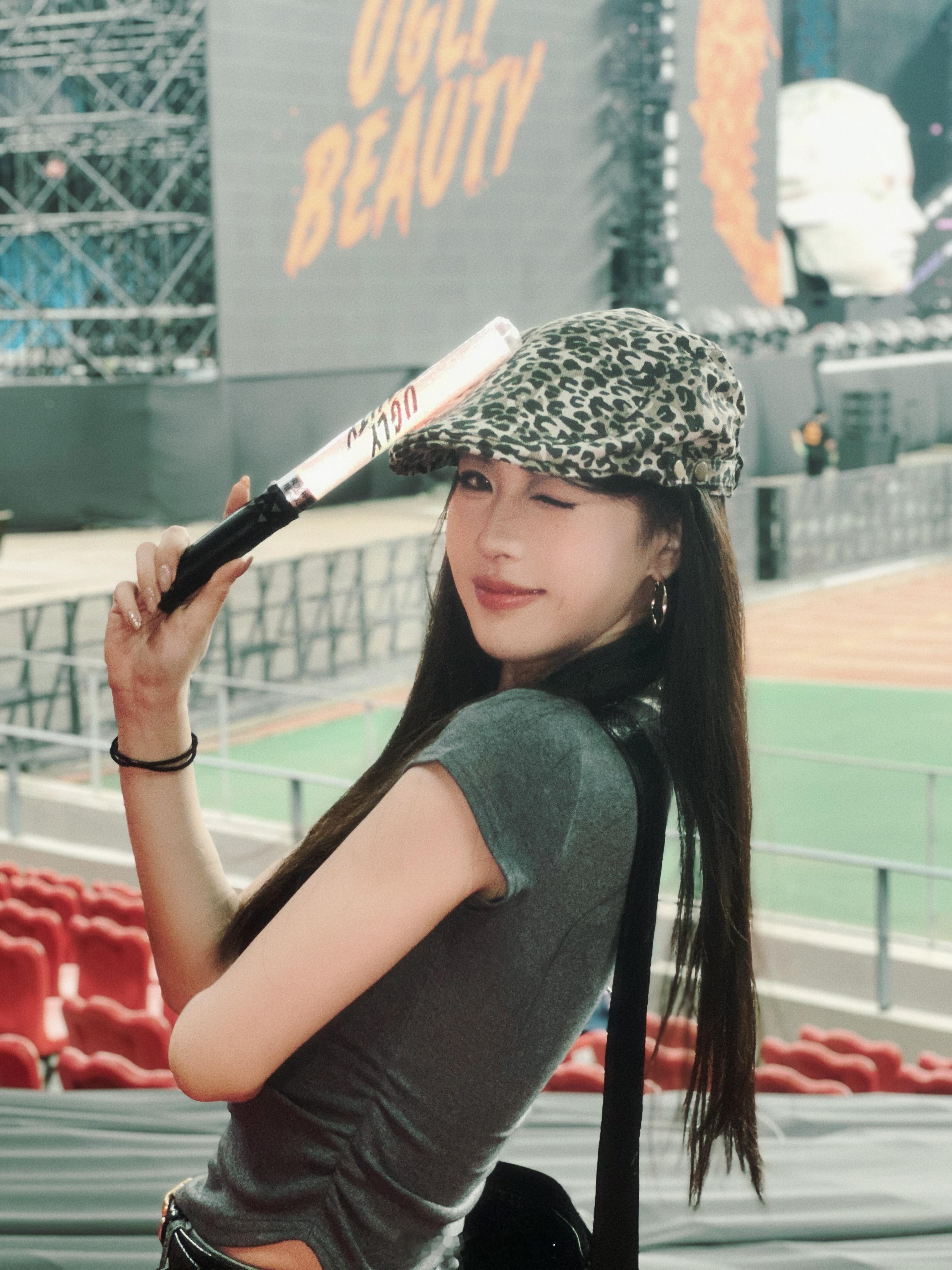 🔺ᴜɢʟʏʙᴇᴀᴜᴛʏ🔻Jolin！尖叫划破漫长黑夜！ ​​​