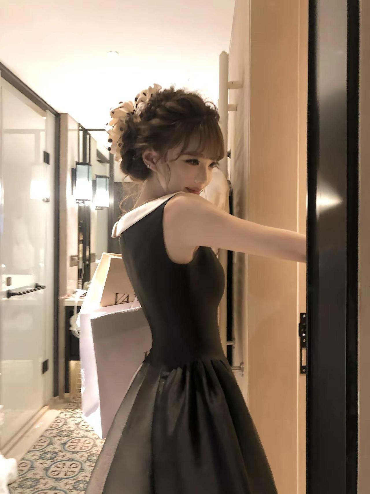 双子名伶🤍🖤。闺蜜