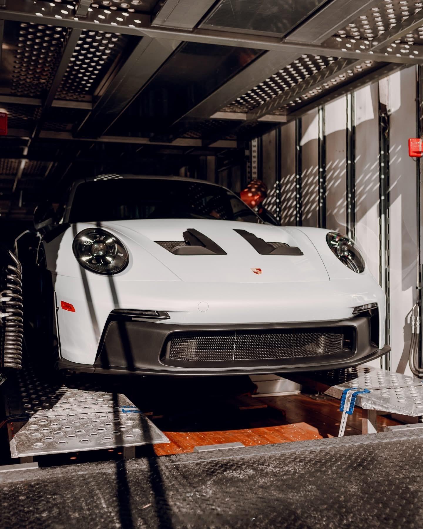 9 1 1 G T 3 R S ​​​