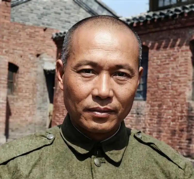 1968年，前国民党将领陈长捷先杀死了睡觉的妻子，随后，拿刀自尽，没人知道，这个