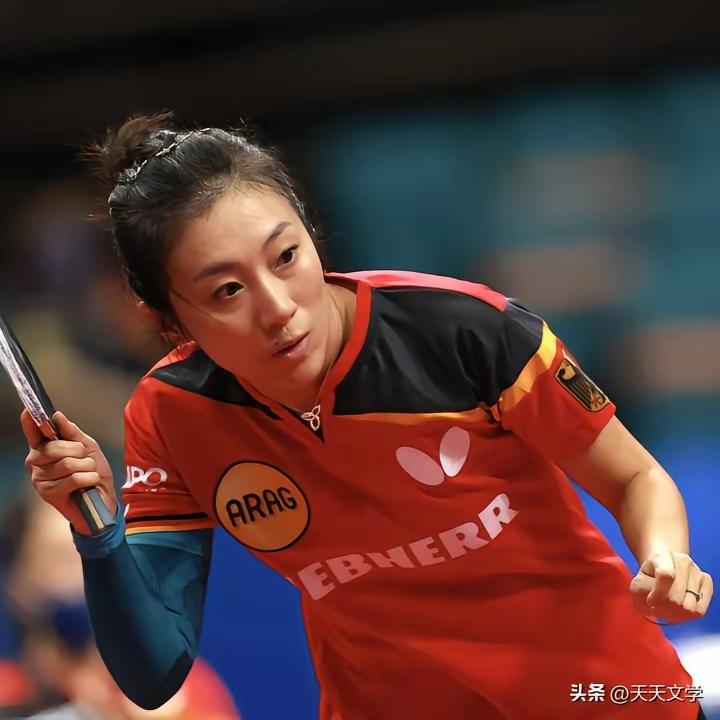 大爆冷呗！
多哈赛场爆冷门，
曼昱不敌老韩莹！
五连胜后遭逆转，
削球磨得节奏乱