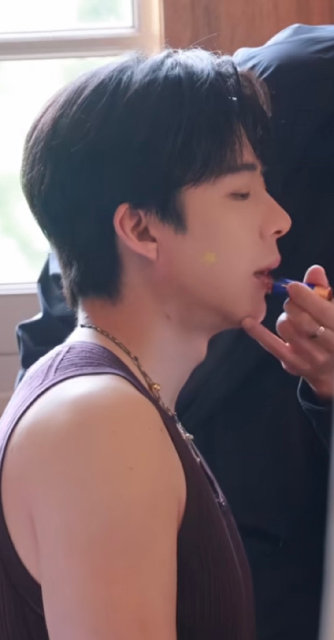 摩登兄弟  摩登兄弟刘宇宁🌼远大前程，星光万顷，你向东向西向南向北，而我只向你