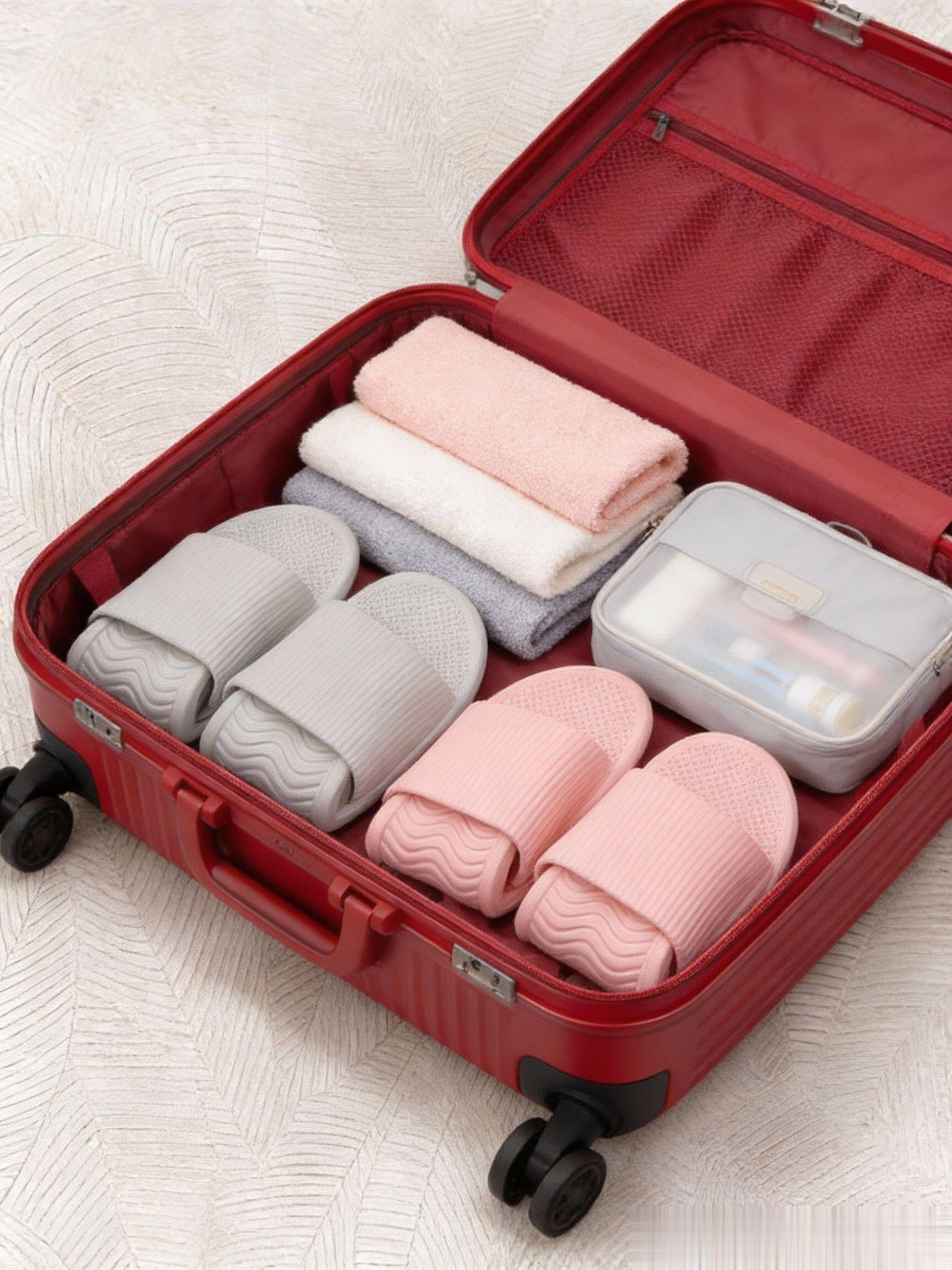 手机大小塞行李箱不占地，上脚轻便舒服还防滑，关键干净又卫生！