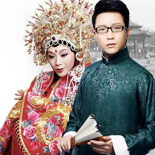 #李玉刚工作室发声明#的反串经典无法超越！我曾经在金石滩看过他的演出，大约是上个