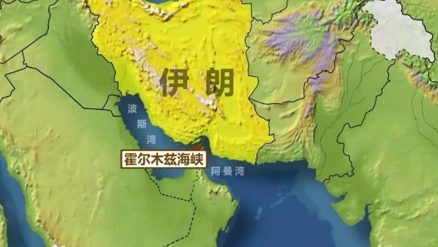 近期国际海运圈爆出一个大热门事件：最近一艘伊朗大型油轮满载近190万桶原油，靠着