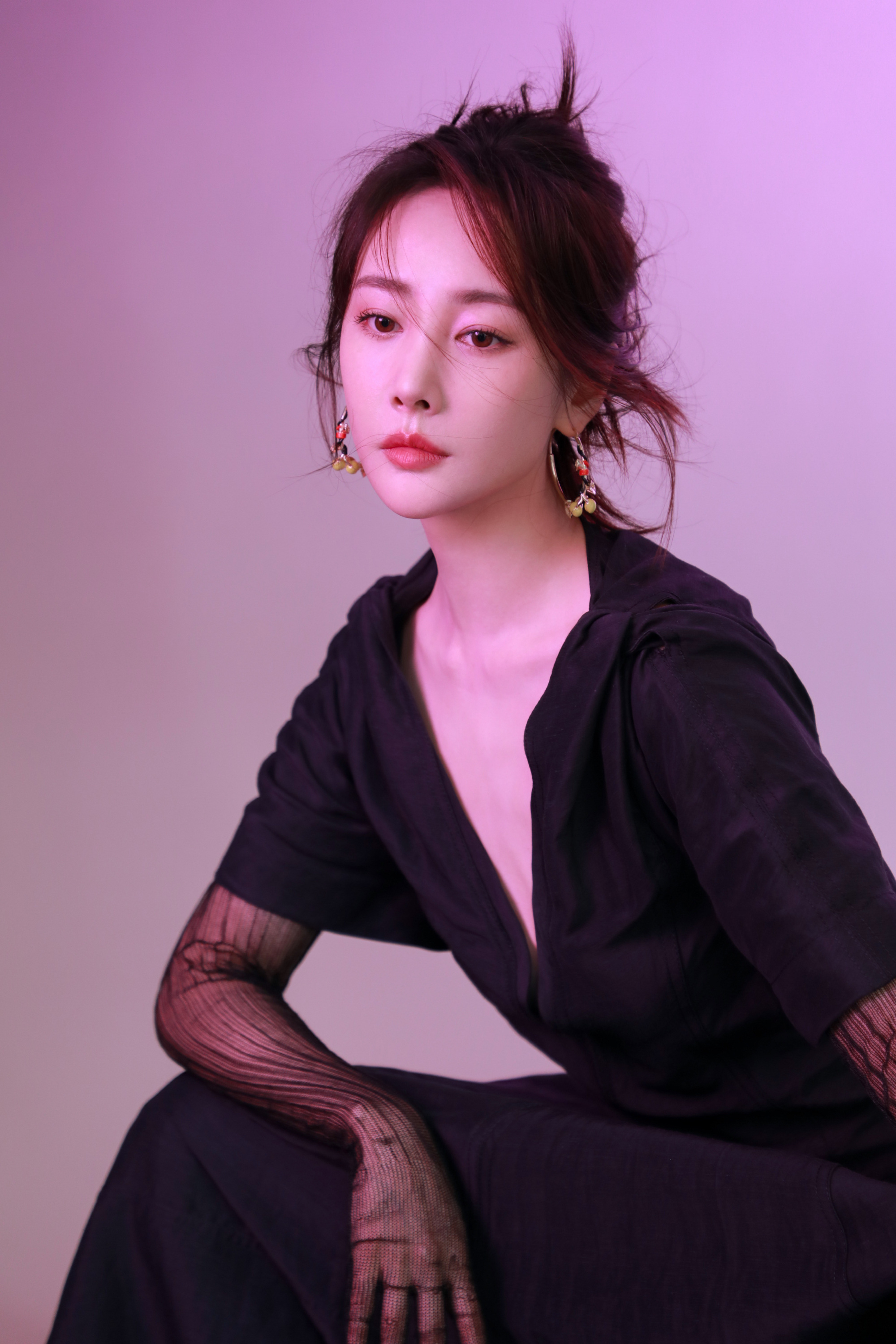李纯，温柔侧颜真好看 ​​​