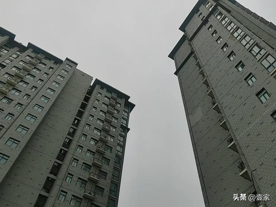又又又又接到本地“调解员”的电话了，昨天晚上11点接到的，让我拿着身份证到法院二