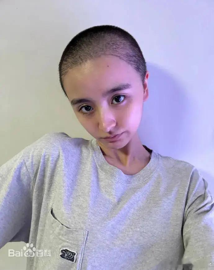 金子涵说自己最近几年身体很差金子涵曾诉说她被别人毁了十年金子涵怎么了金子涵八字三