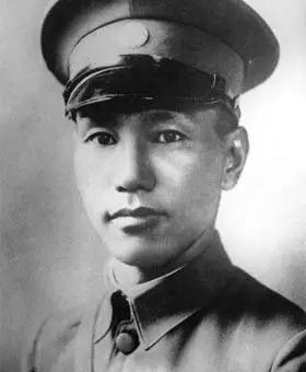 谁的起义对蒋介石打击最大？非傅作义陈明仁，而是潜伏21年用3小时葬送12万精锐并