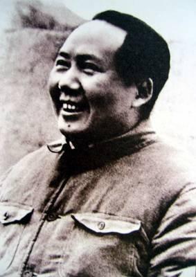 狂妄自大的蒋介石，这辈子没有害怕的人吗？其实有，而且有三个。蒋介石这个人，可以说