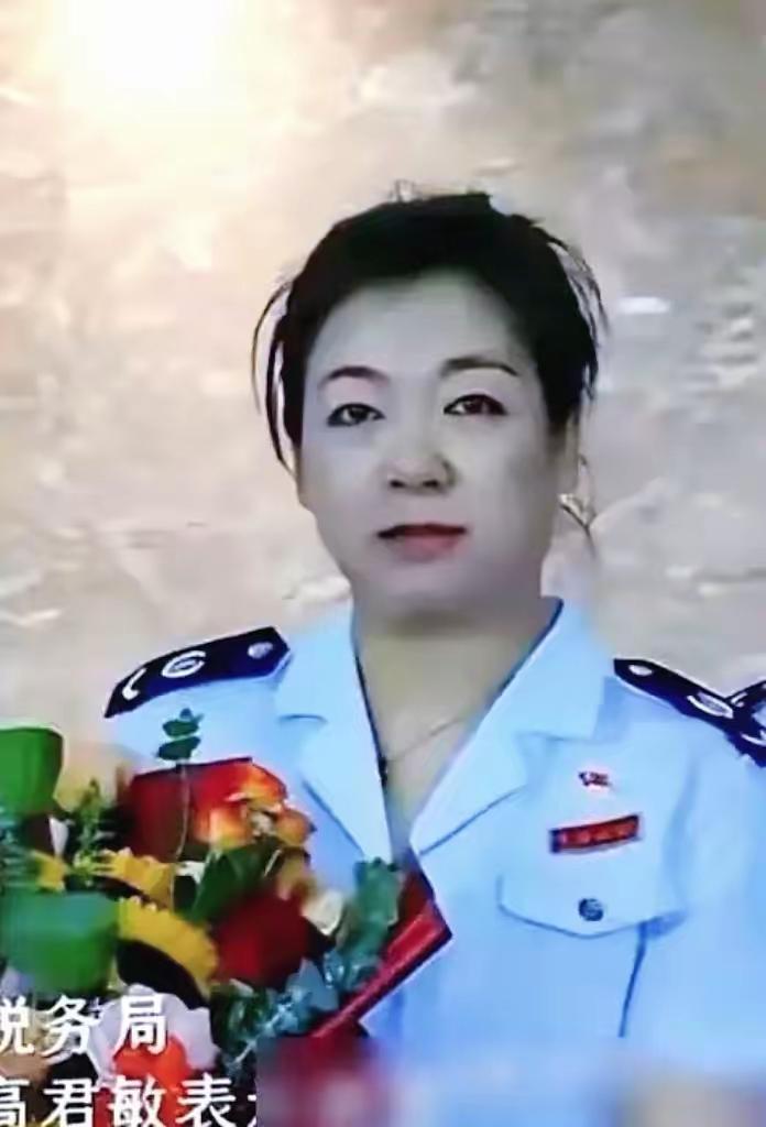 这位堪称我东方大国最沉得住气的女子——高君敏，在女儿孙颖莎2026年新加坡赛4比