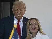 G7深夜上演盟友摊牌！梅洛尼硬刚特朗普，西方虚假团结彻底藏不住了
 
今年的G7