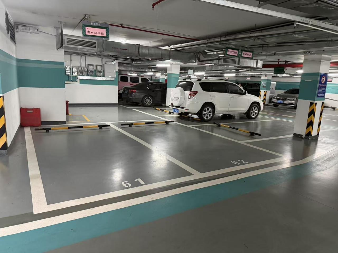 大家觉得在海珠区这个车位应该花多少钱拿下比较合适