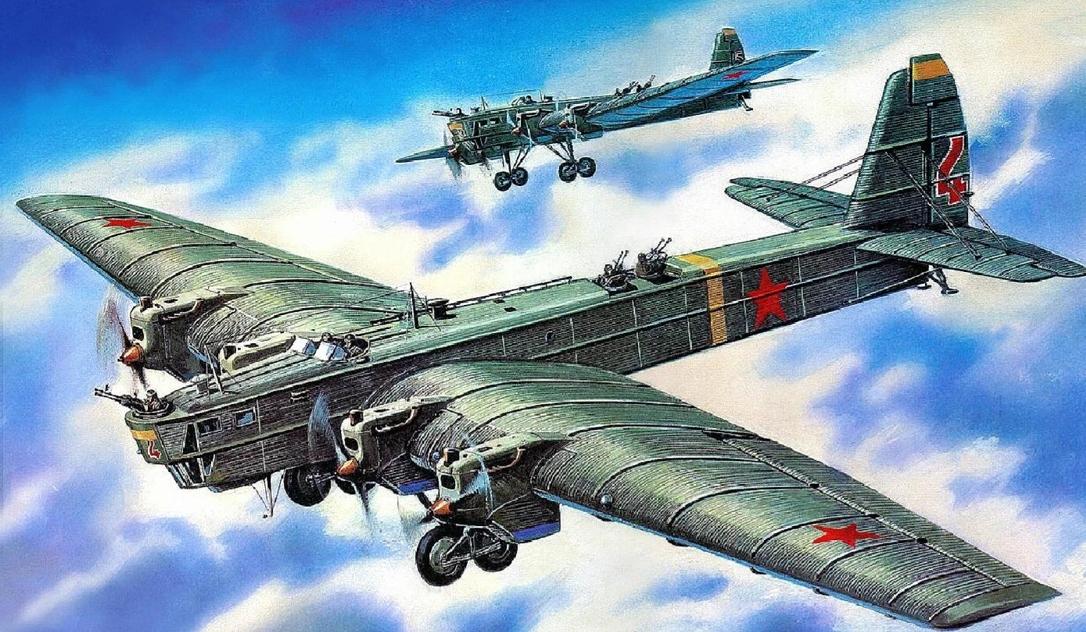 具备搭载多架军用航空器的水面作战平台，就是为我们所熟知的航空母舰。那么，能搭载多