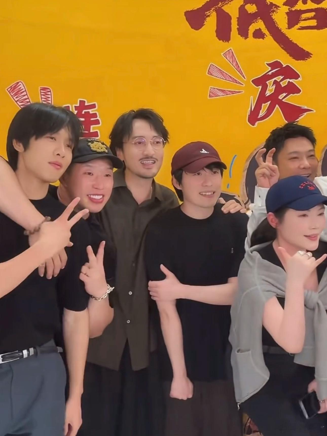 荣仁之量  怎么突然就吃上国宴了啊！！！ 