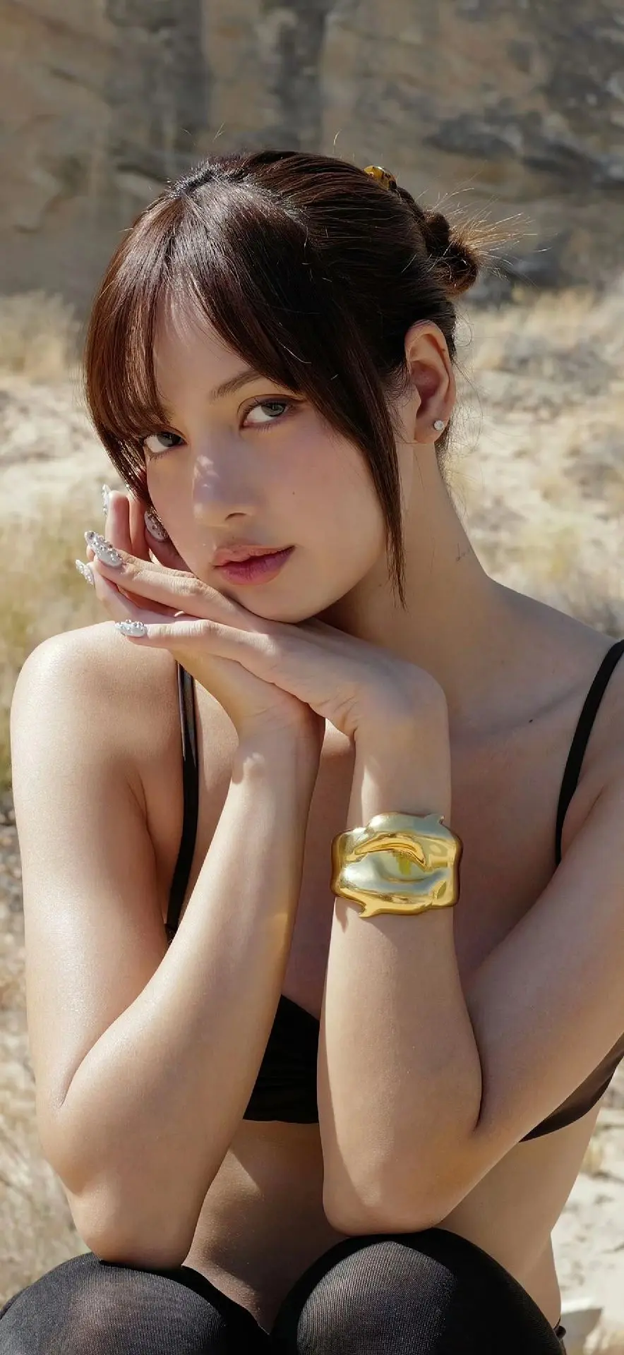 Lisa泳池照。