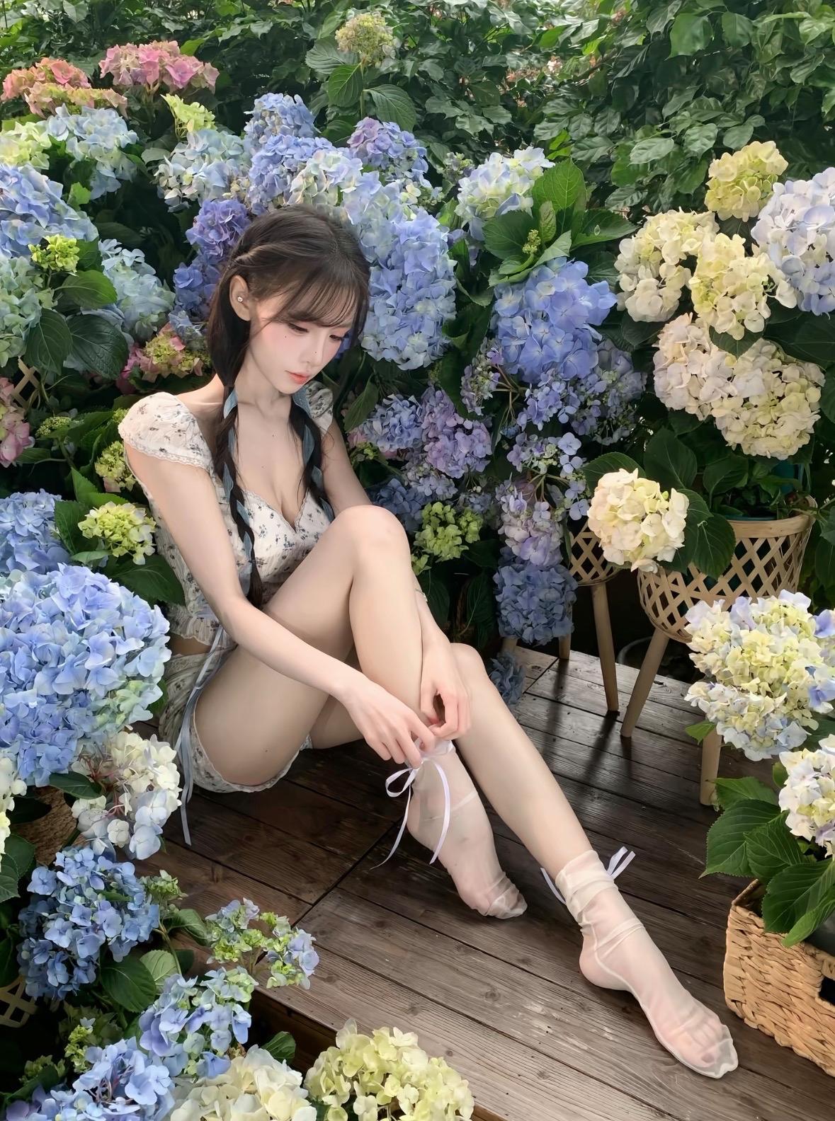 被花包围啦！在花海里悄悄藏起一份温柔的小确幸～
