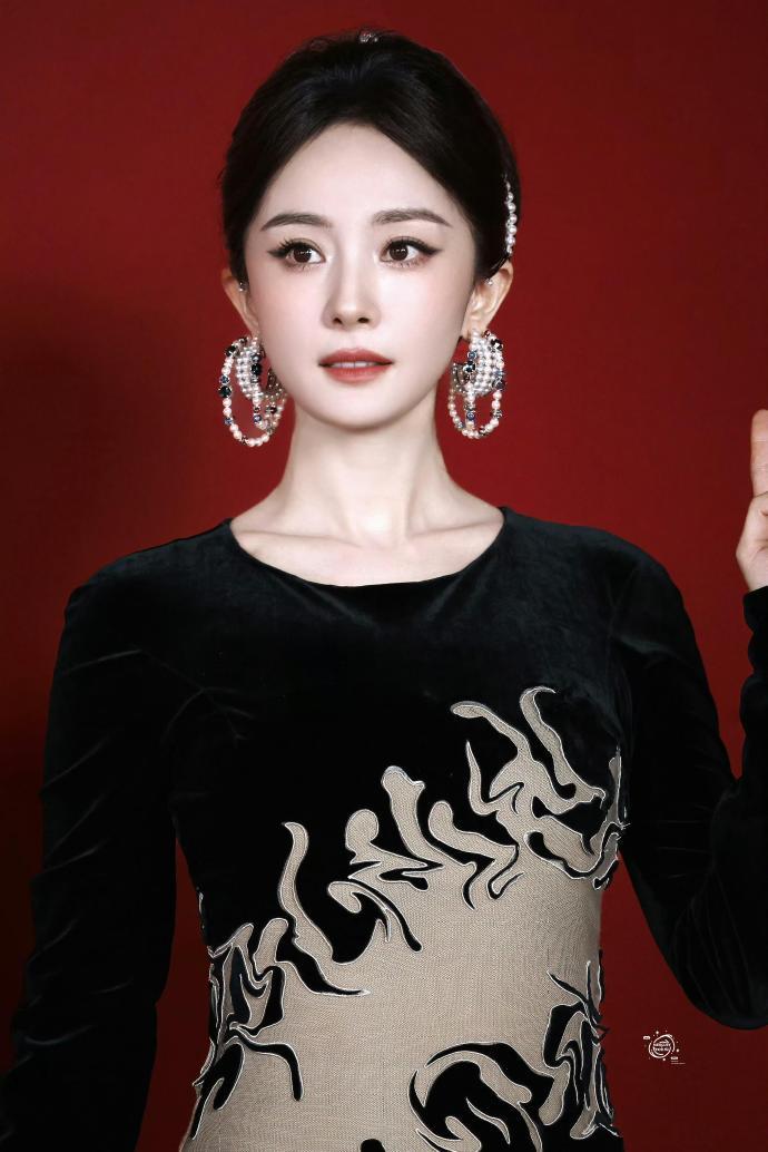 杨幂[超话] 就这样轻轻松松出神图 ​​​