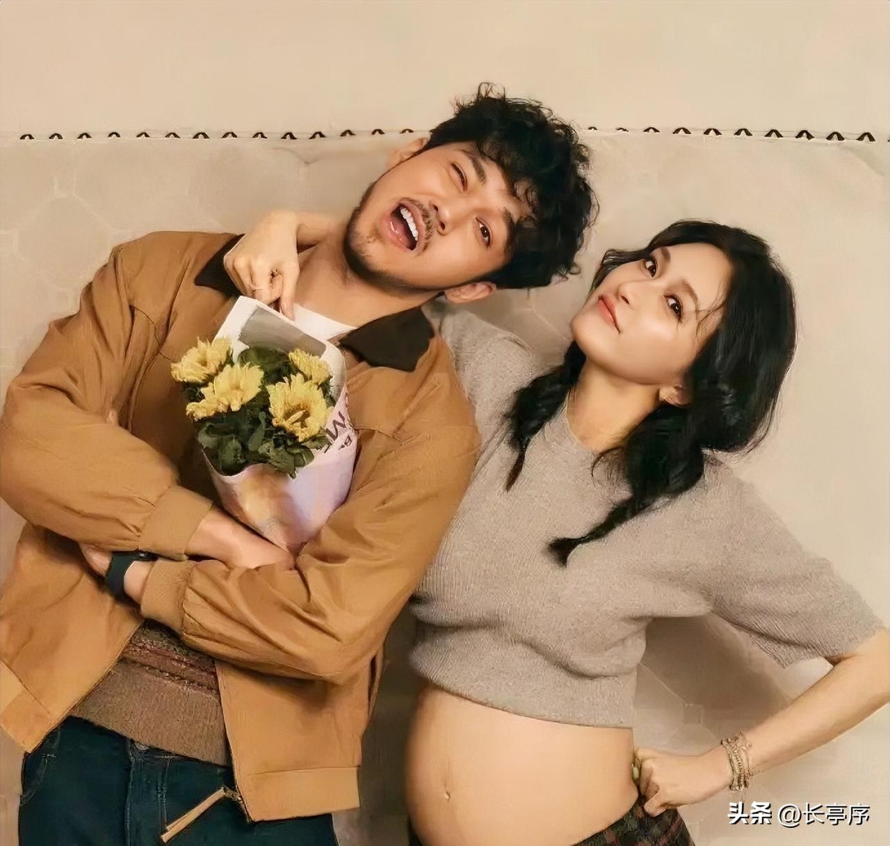 陈牧驰陈冰结婚生子！
时间线捋完真的有点魔幻👇
2023年10月牵手挑戒指被拍