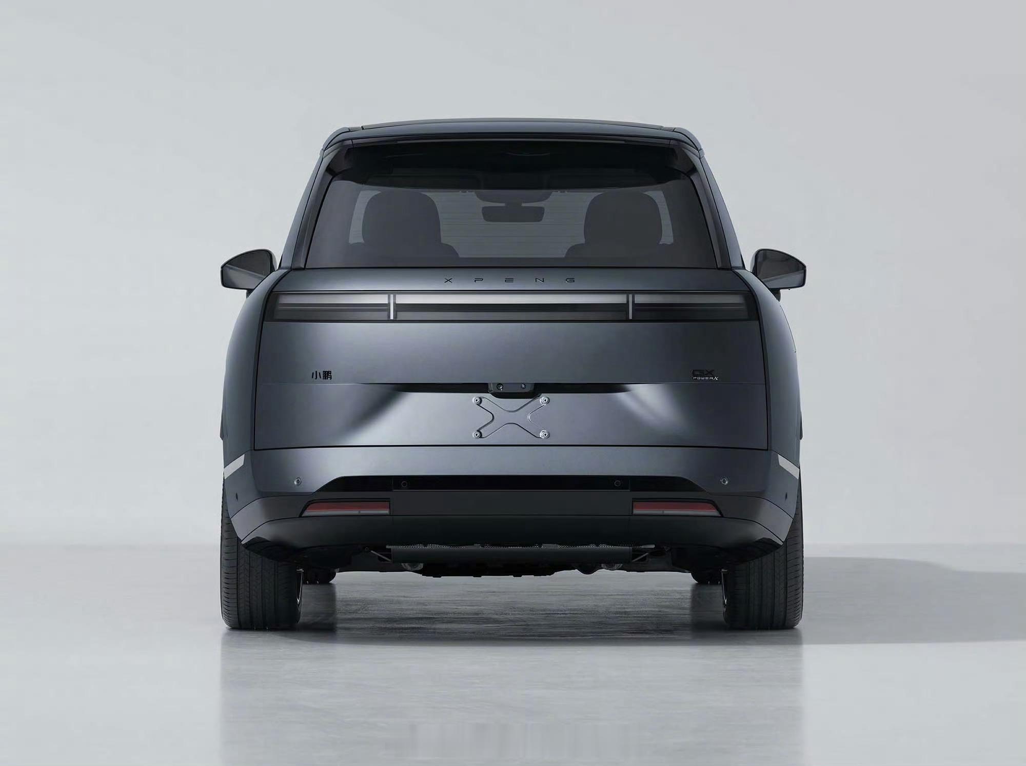 这是我见过少数工信部照片比官图还好看的车，小鹏GX！ 