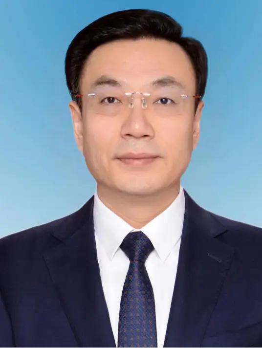 甘肃省委常委、副省长程晓波出大事了！之前真看不出来有啥迹象。
8 月 14 日，