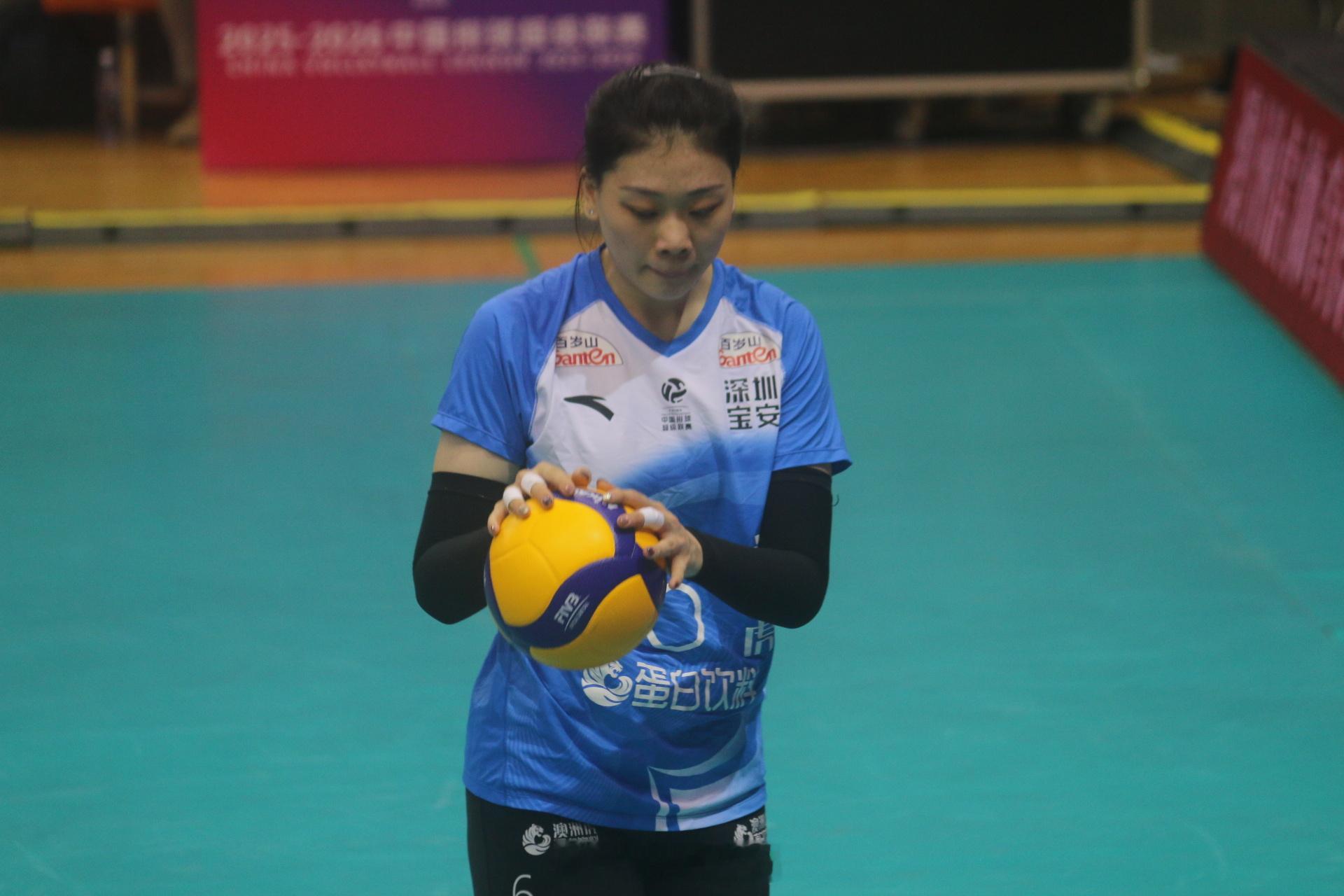 排超联赛 深圳女排3比0河北女排，深圳队越磨合越好，河北队却起色不大，今天深圳队
