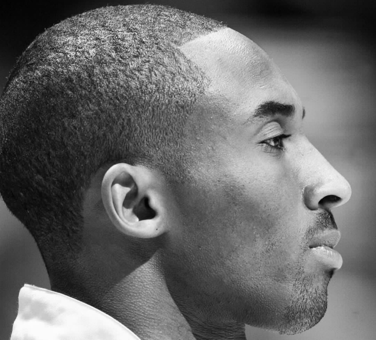篮天下 Mamba forever.♾️Images via timelesss