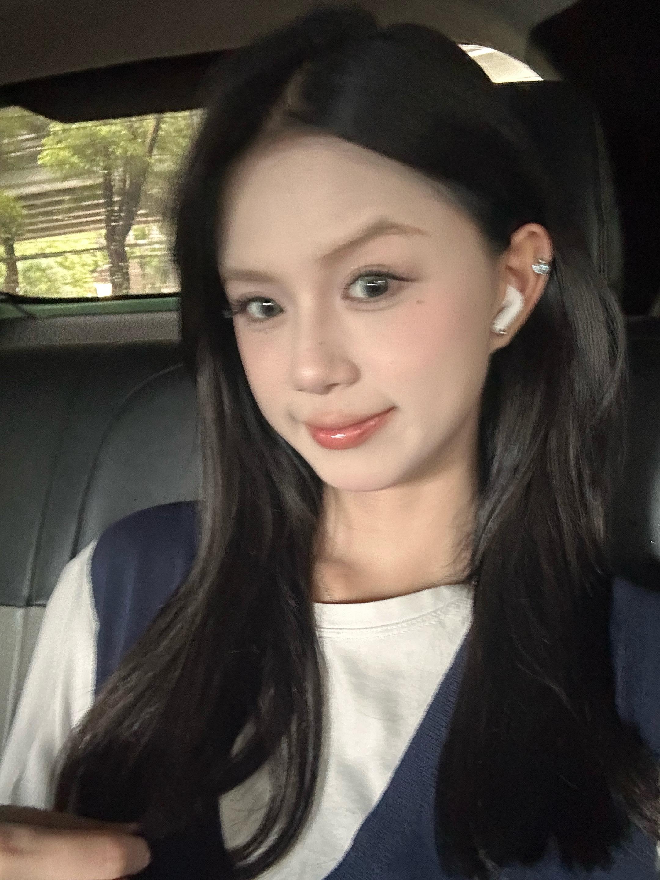 2026年 希望我能一直有勇气与人坦诚相待 做我想做的 说我想说的 最...