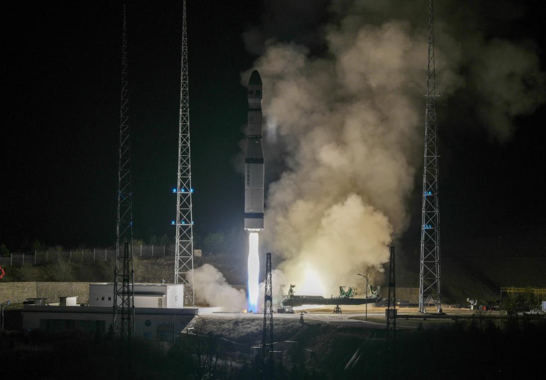 长征六号一箭冲天，把巴基斯坦的遥感卫星送入轨道，这颗卫星的真正意义，不只是技术突