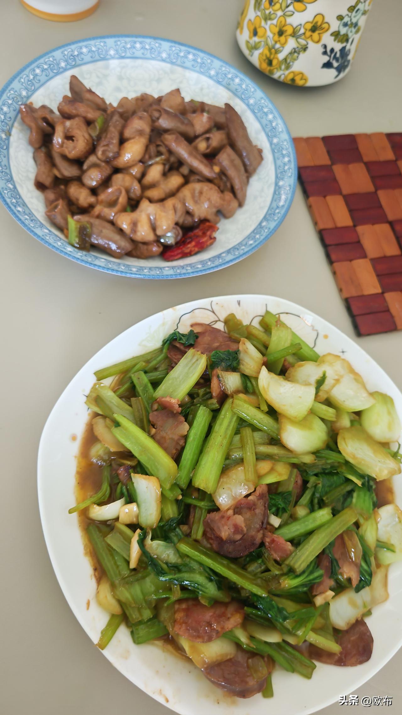 只有回到东北，才能做出东北味道，真是很奇怪。
回到东北这几天，除了朋友请吃饭，自