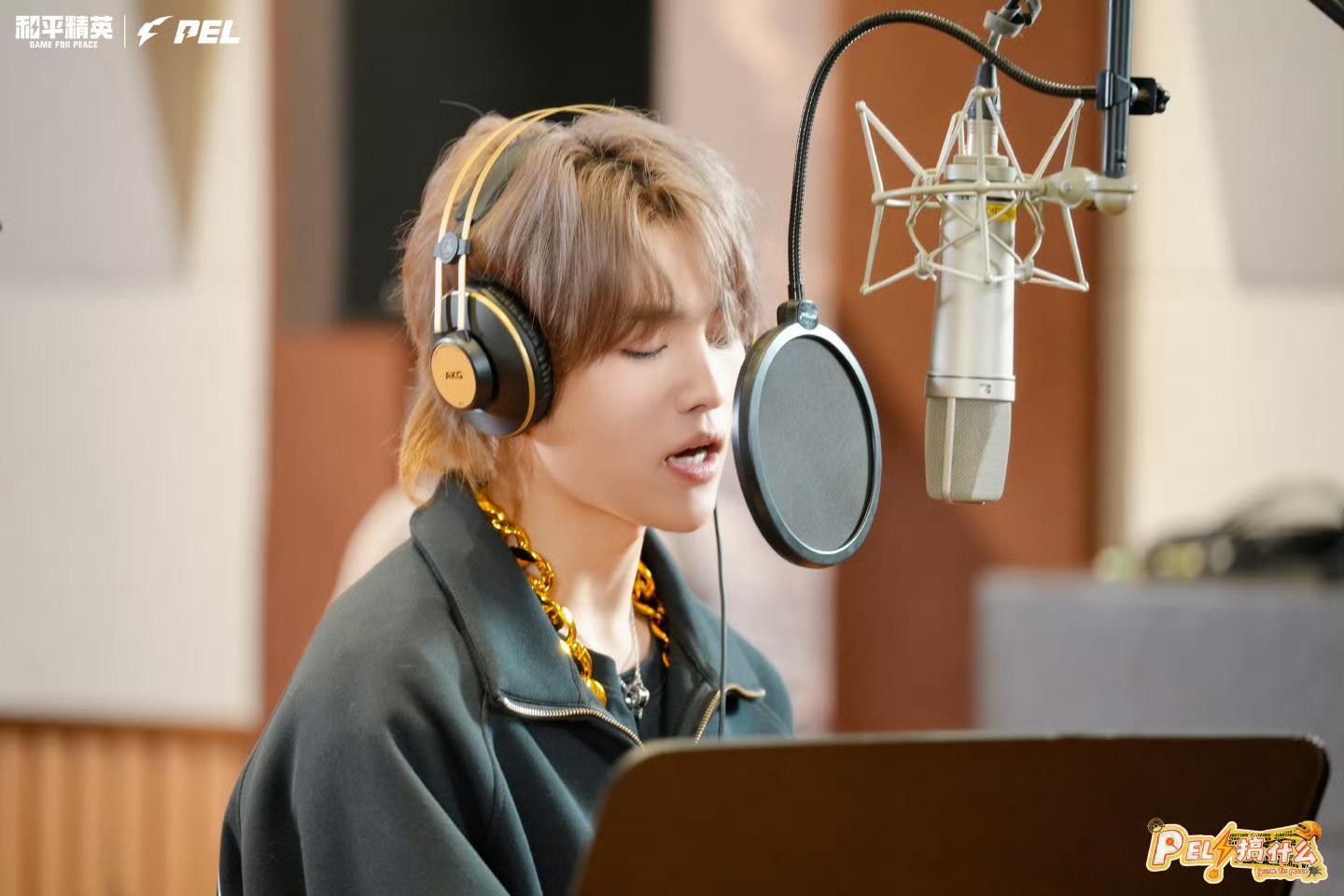 司马光爱砸游戏看上去很专业嗷pel有自己的rapperAG司马光用rap征服选手