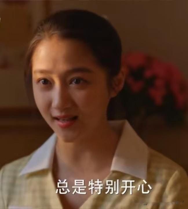 《小巷人家》中每个人的命运好像都藏在了细节中。
一、林栋哲抄袭筱婷的作文，把庄老