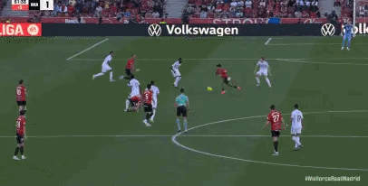 马略卡2比1皇马惊天逆转！皇家马德里在第89分钟顽强将比分扳成1-1平，然而仅仅