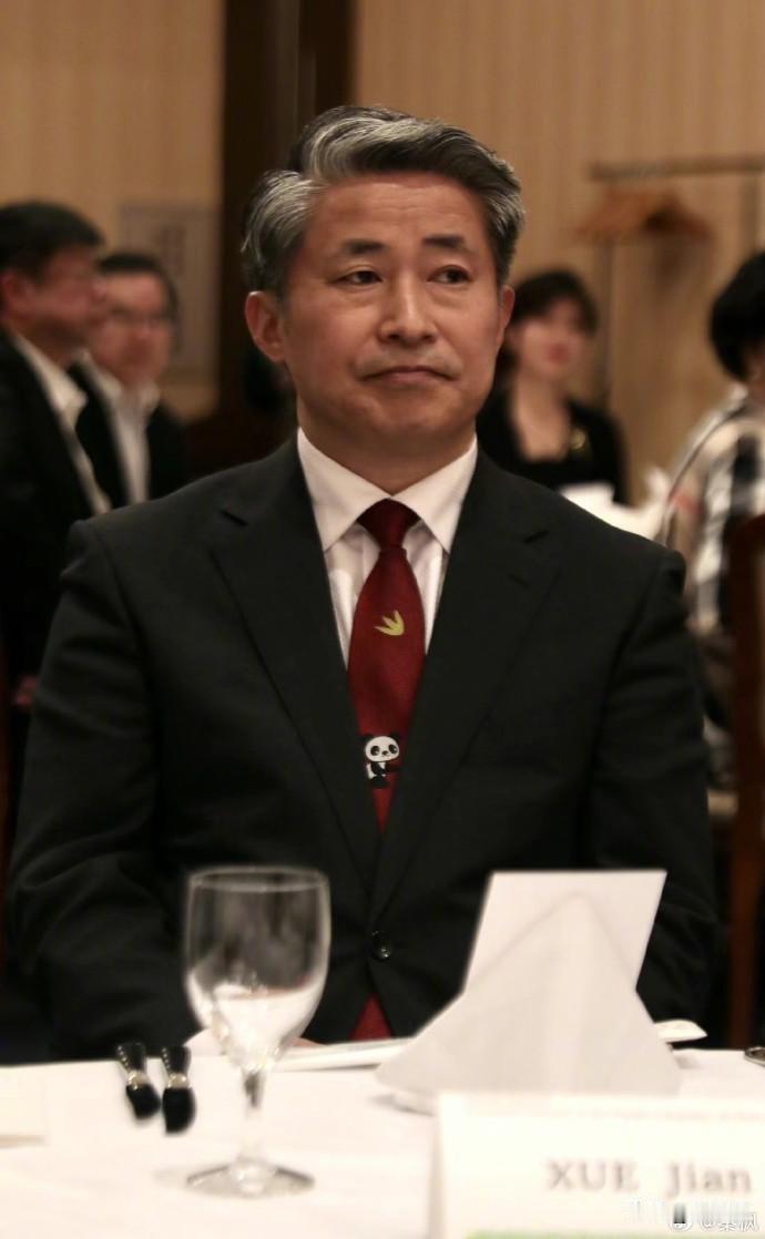 这是我国驻日本大阪领事馆的薛剑领事，这两天他对日本首相高市早苗“台湾有事就是日本