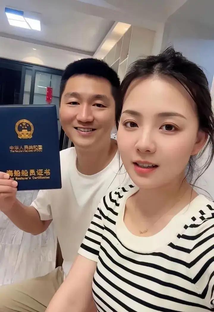 不知道有没有人和我一样，觉得这本子会变绿[捂脸][捂脸][捂脸][祝福]