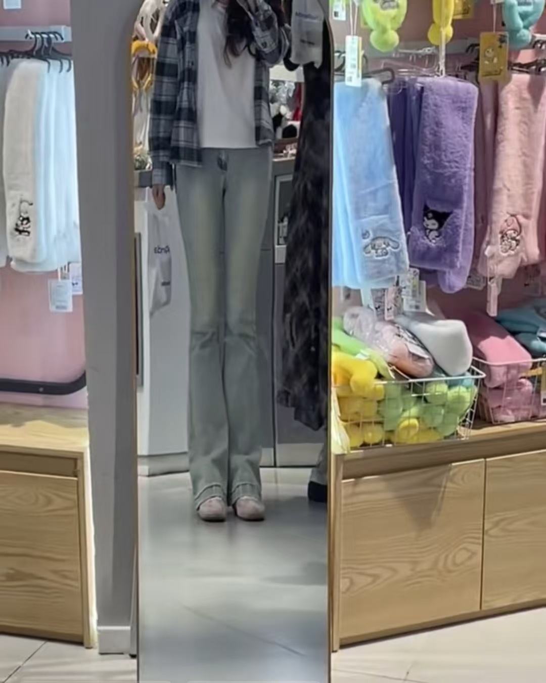 我说怎么每次去服装店买衣服都特好看 ​​​