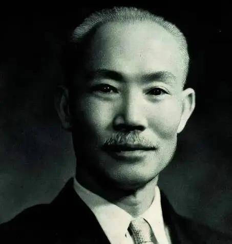 1965年，癌症晚期的陈诚，用虚弱的声音反复交代：“别忘了照顾吴健成”而这个孩子