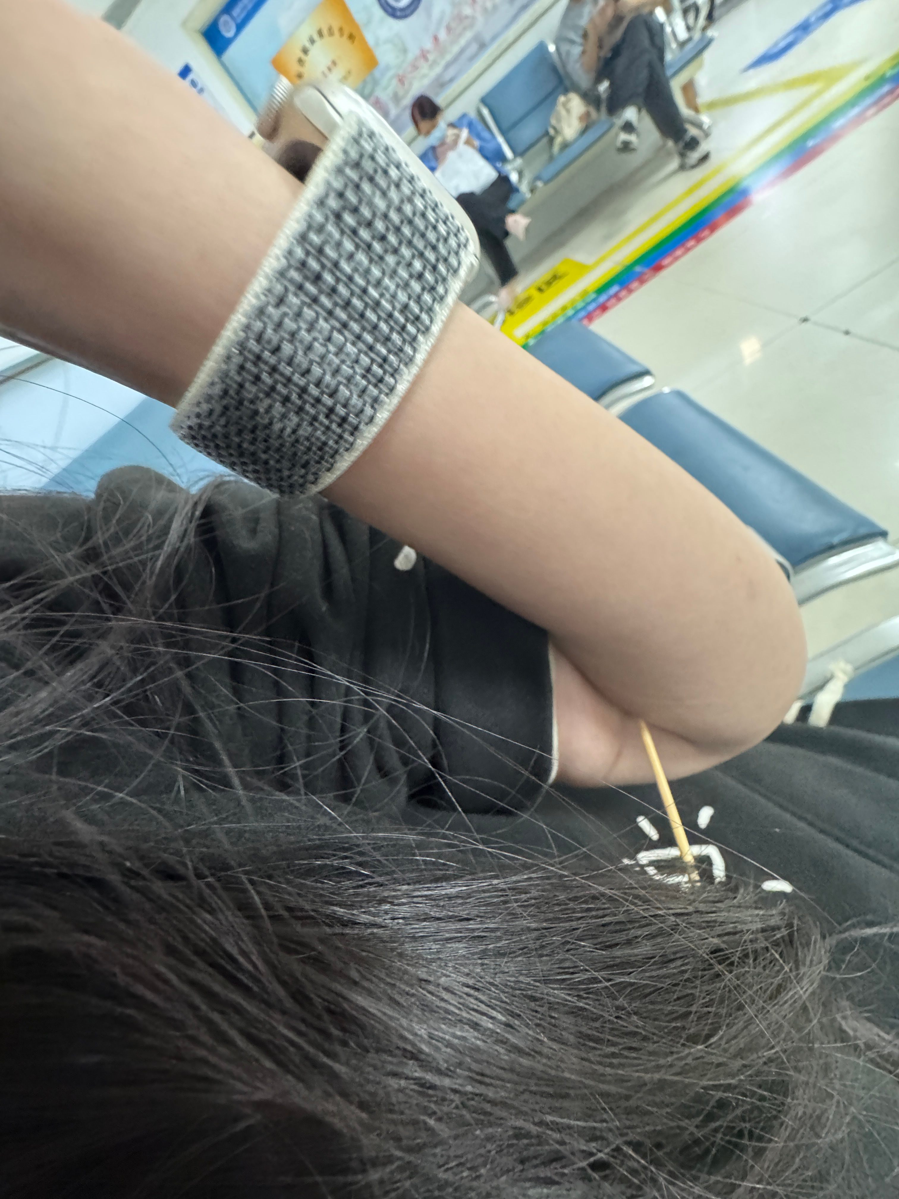 落地就来医院，我服了