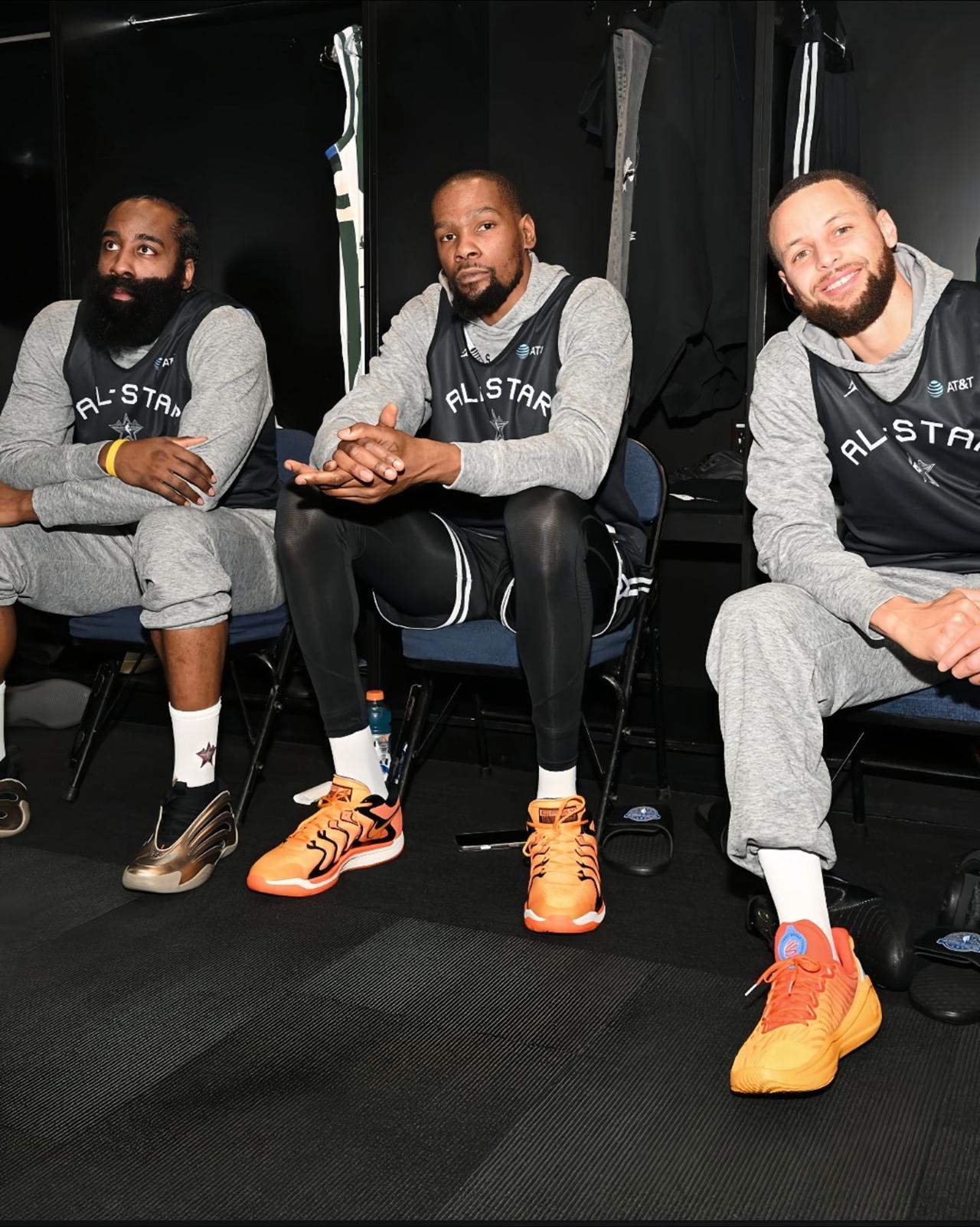 “奥克兰齐聚 又是一年全明星”库里 杜兰特