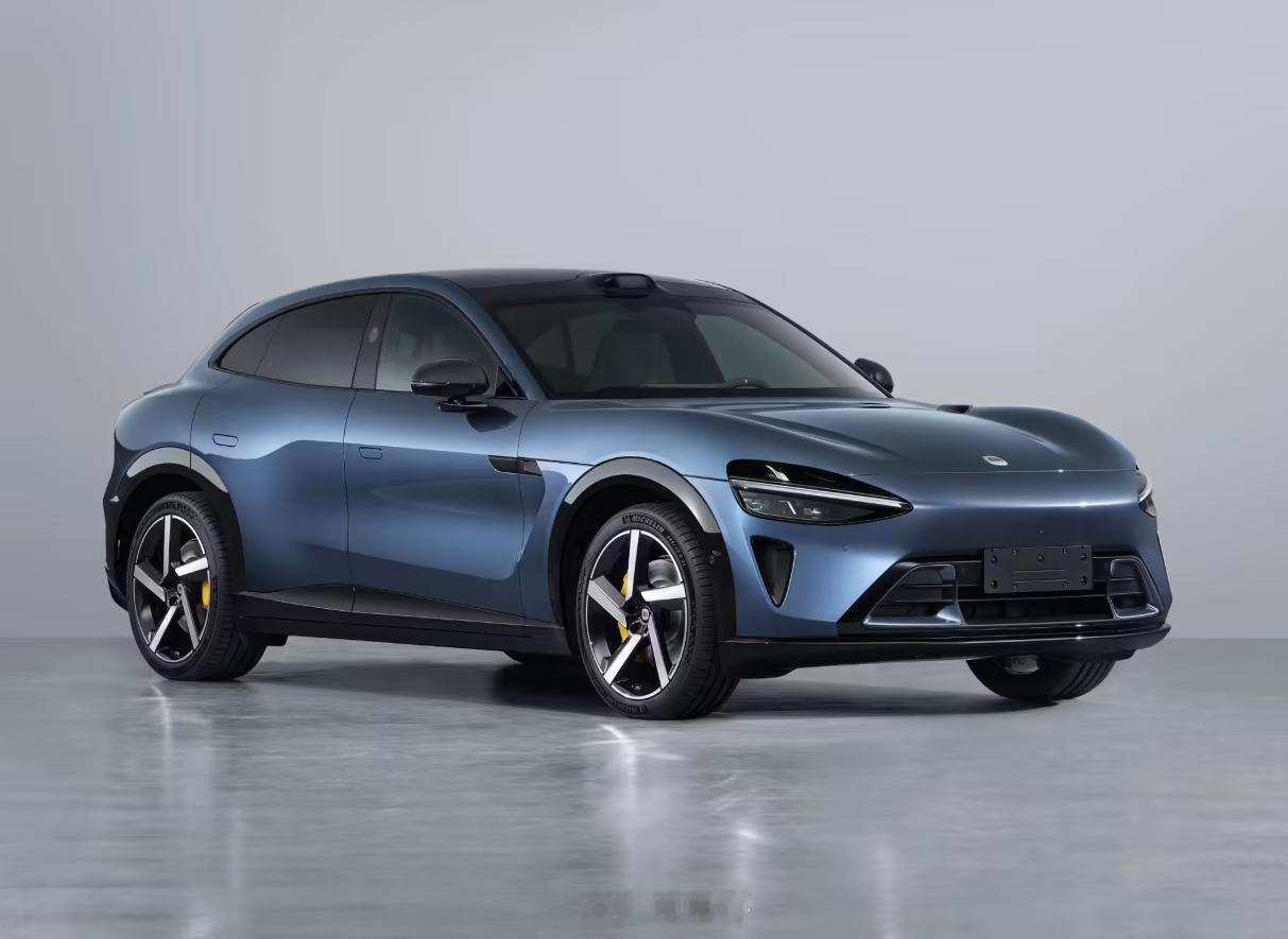 小米YU7 青春版？相较于现版本的小米YU7，整备质量从标准版的 2315kg 