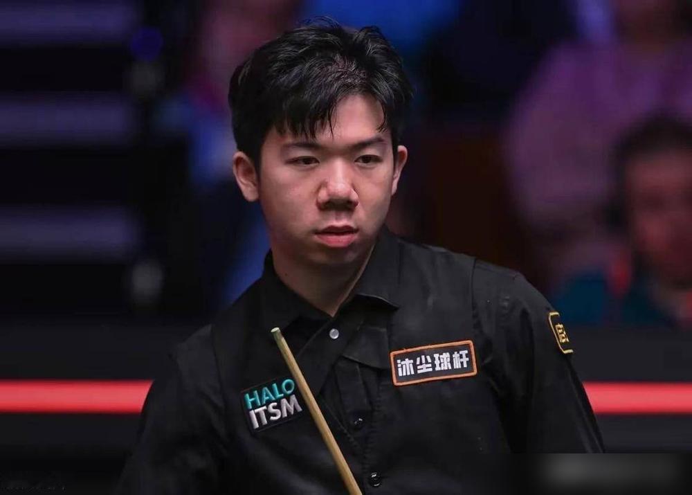 克鲁斯堡的鬼门关，吴宜泽又站到了门口。去年那颗致命的架杆红球，今年抽中了两年前决