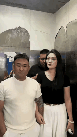 黑衣仔白长那么大个子，干他啊[奸笑]黑衣男挑衅 黑小胖子 黑衣男青年 黑小胖子 