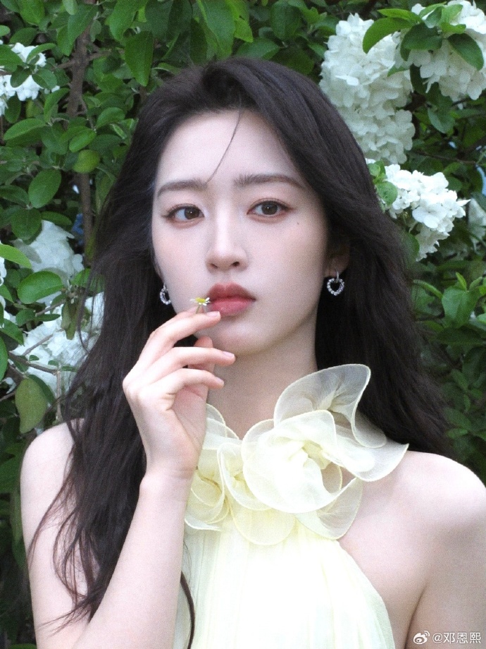 一秒代入邓恩熙的难过邓恩熙一秒比一秒难过 她的难过不是爆发是堆积，每一秒都多一分