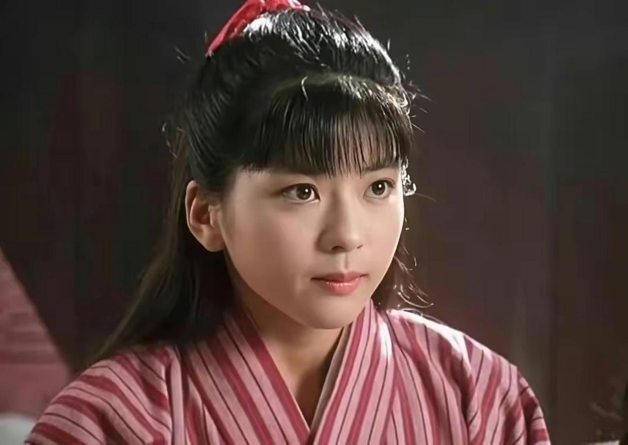 年轻真好……
这是一个很多中国人喜欢的日本姑娘……