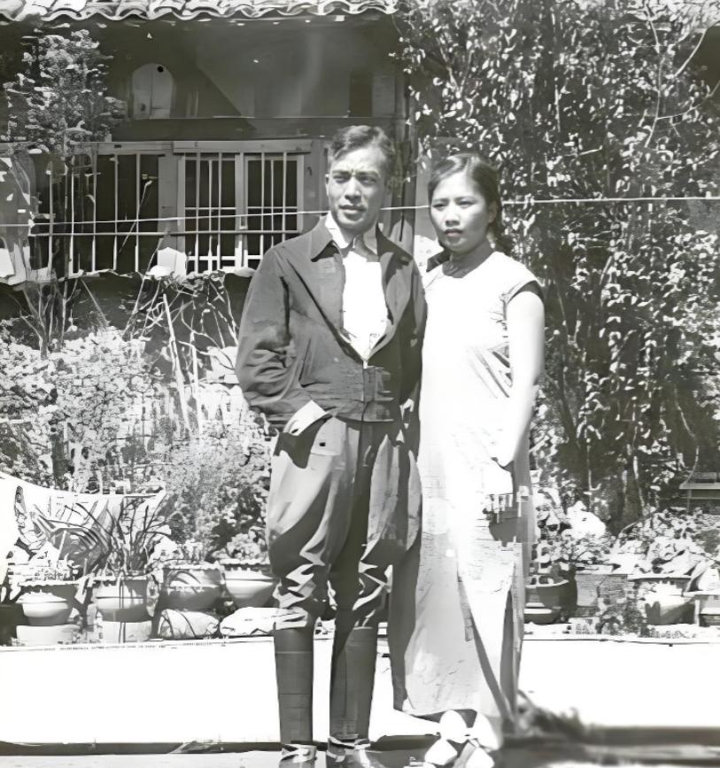 1938年，国民党高官陈尔晋与珠宝商之女完婚。结婚后不久，陈尔晋发现妻子经常早出