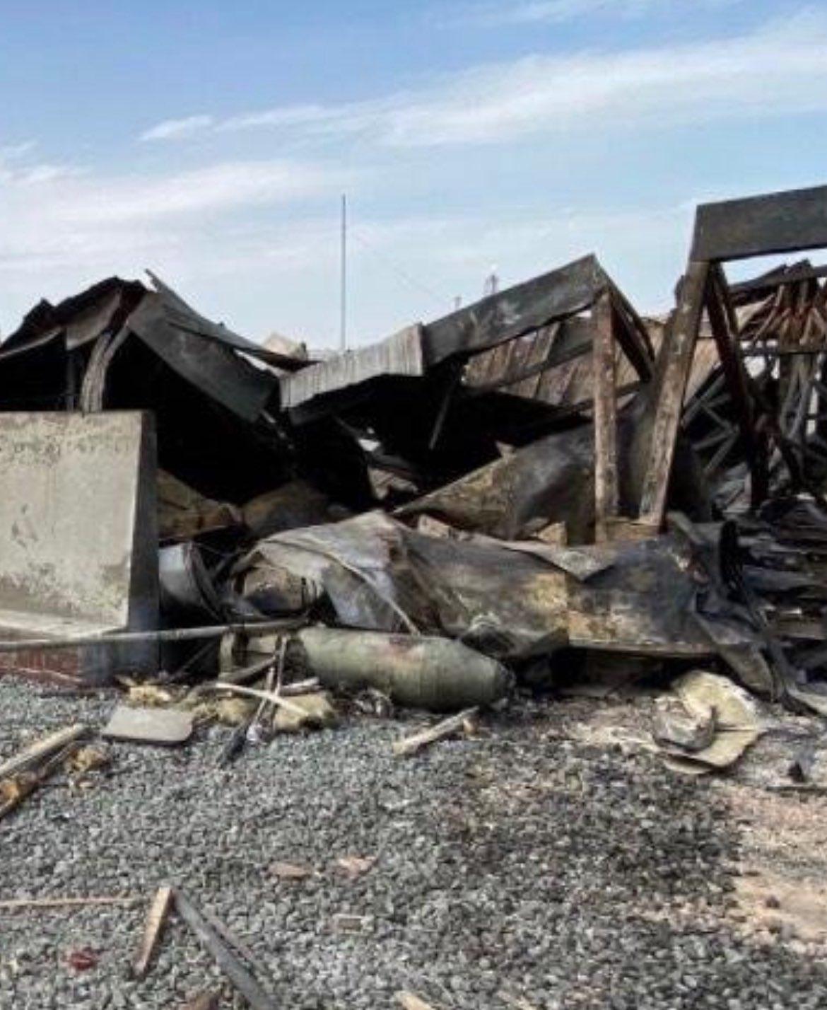 “决死突击的伊朗空军飞行员真英勇！”当地时间2026年4月10日，在科威特阿里夫