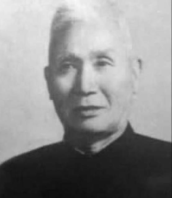 1938年初，国民党军溃兵进入开封，强占民宅，侮辱妇女，王劲哉下令捉拿为非作歹者