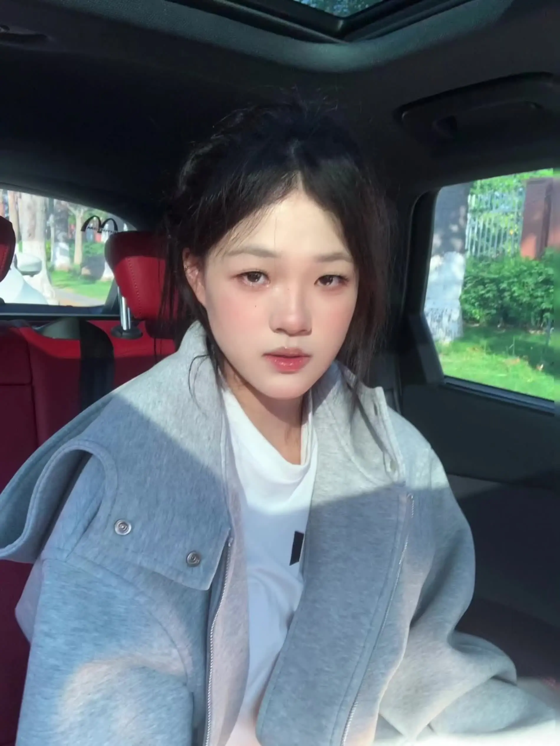 窗外的阳光对我说早安ᩣ໊⁽˘ᵕ˘˶⁾ς˖ ๋ 🔅