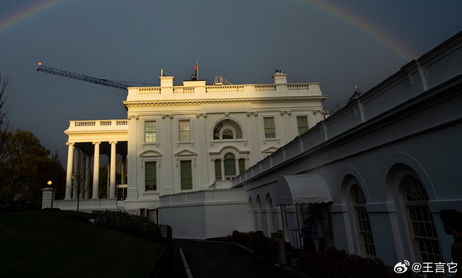 ‼️🏠 川普正陷入信息茧房，白宫幕僚长敲警钟       据《时代周刊》最新报